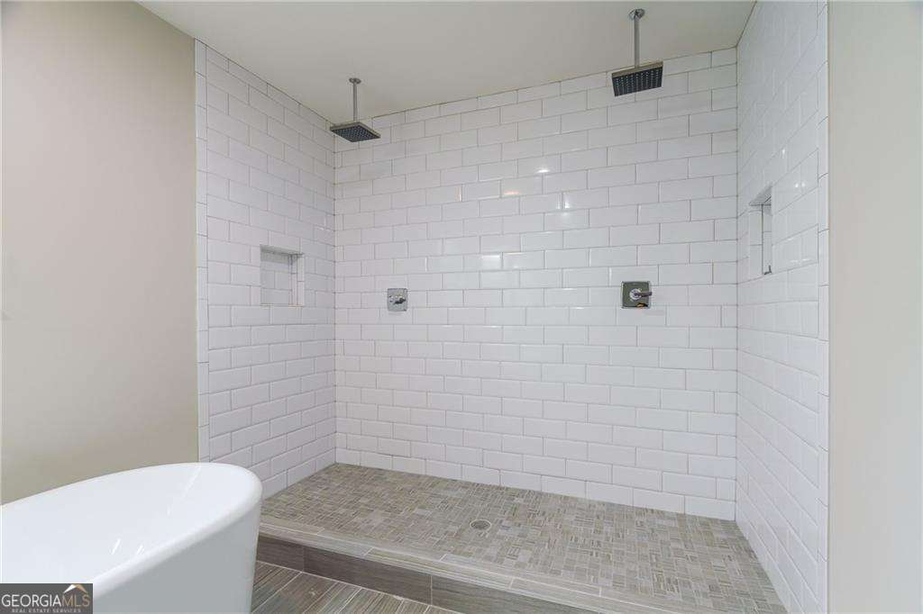 1565 Summerset Drive Atlanta GA 30338