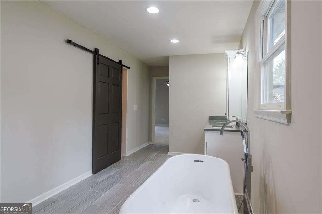 1565 Summerset Drive Atlanta GA 30338