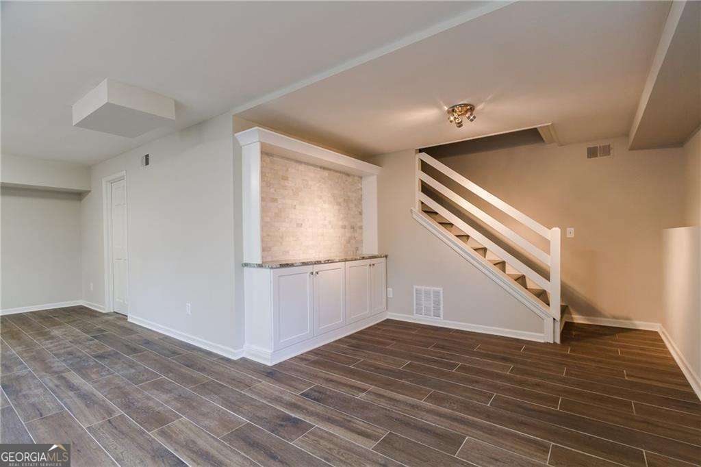 1565 Summerset Drive Atlanta GA 30338