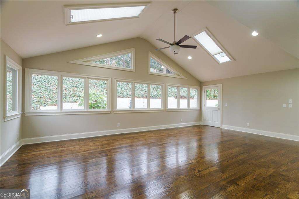 1565 Summerset Drive Atlanta GA 30338