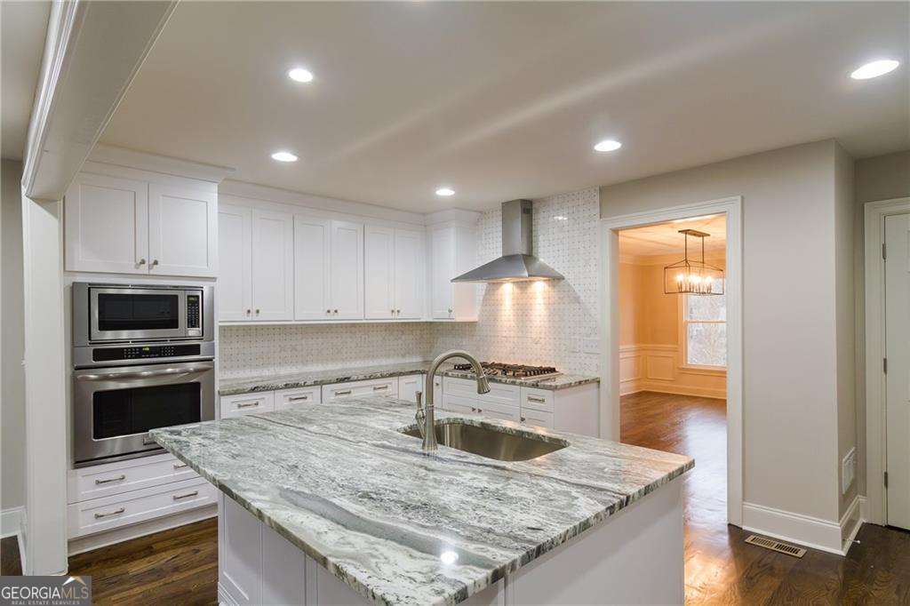 1565 Summerset Drive Atlanta GA 30338