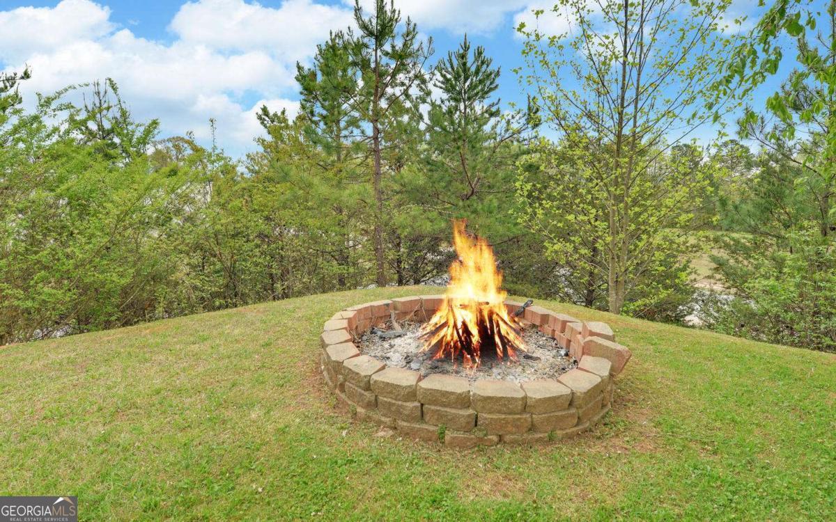 2465 Blue Ridge Drive Blue Ridge GA 30513