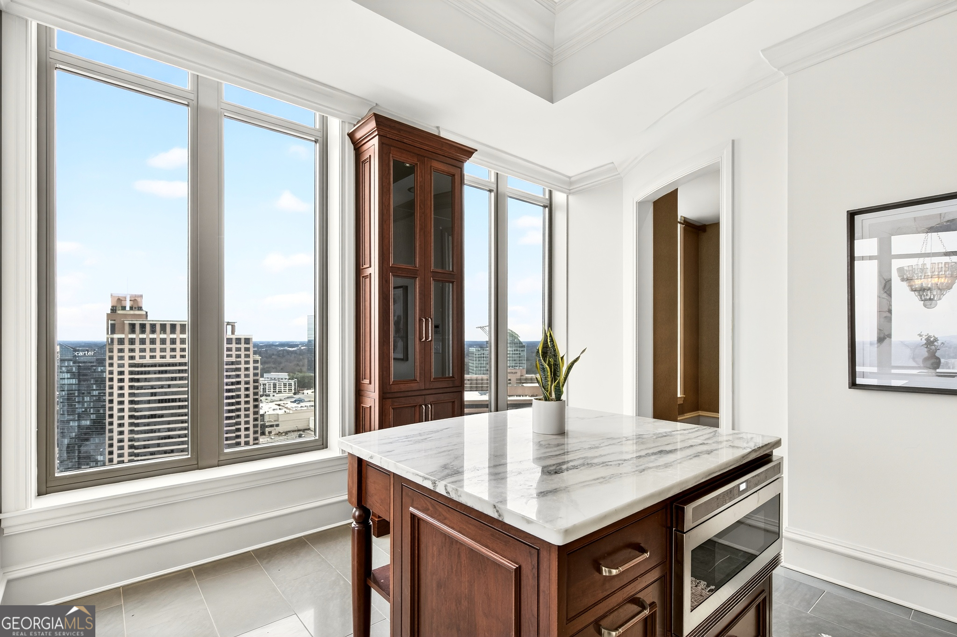 3376 Peachtree Road NE Atlanta GA 30326