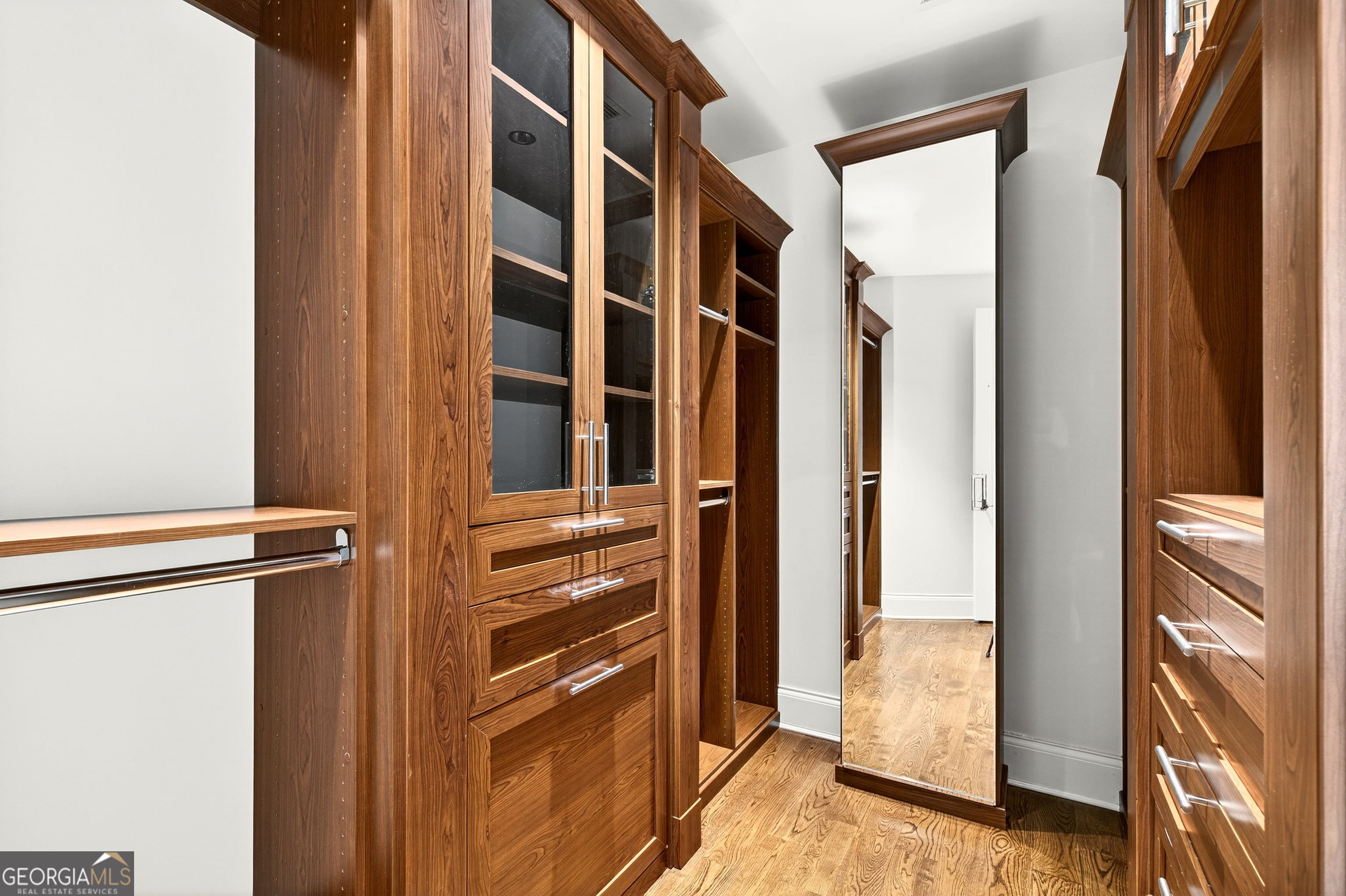 3376 Peachtree Road NE Atlanta GA 30326