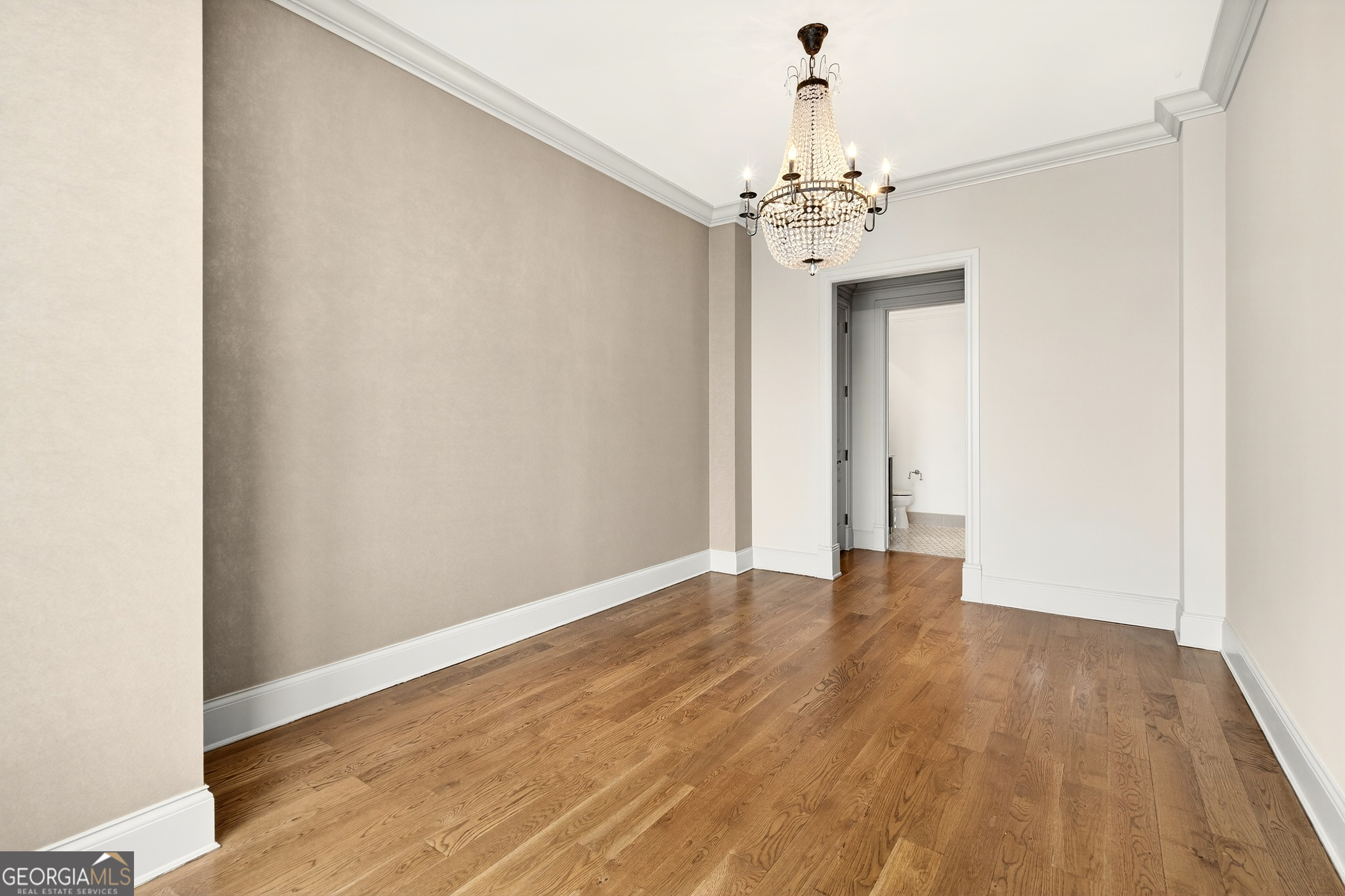 3376 Peachtree Road NE Atlanta GA 30326