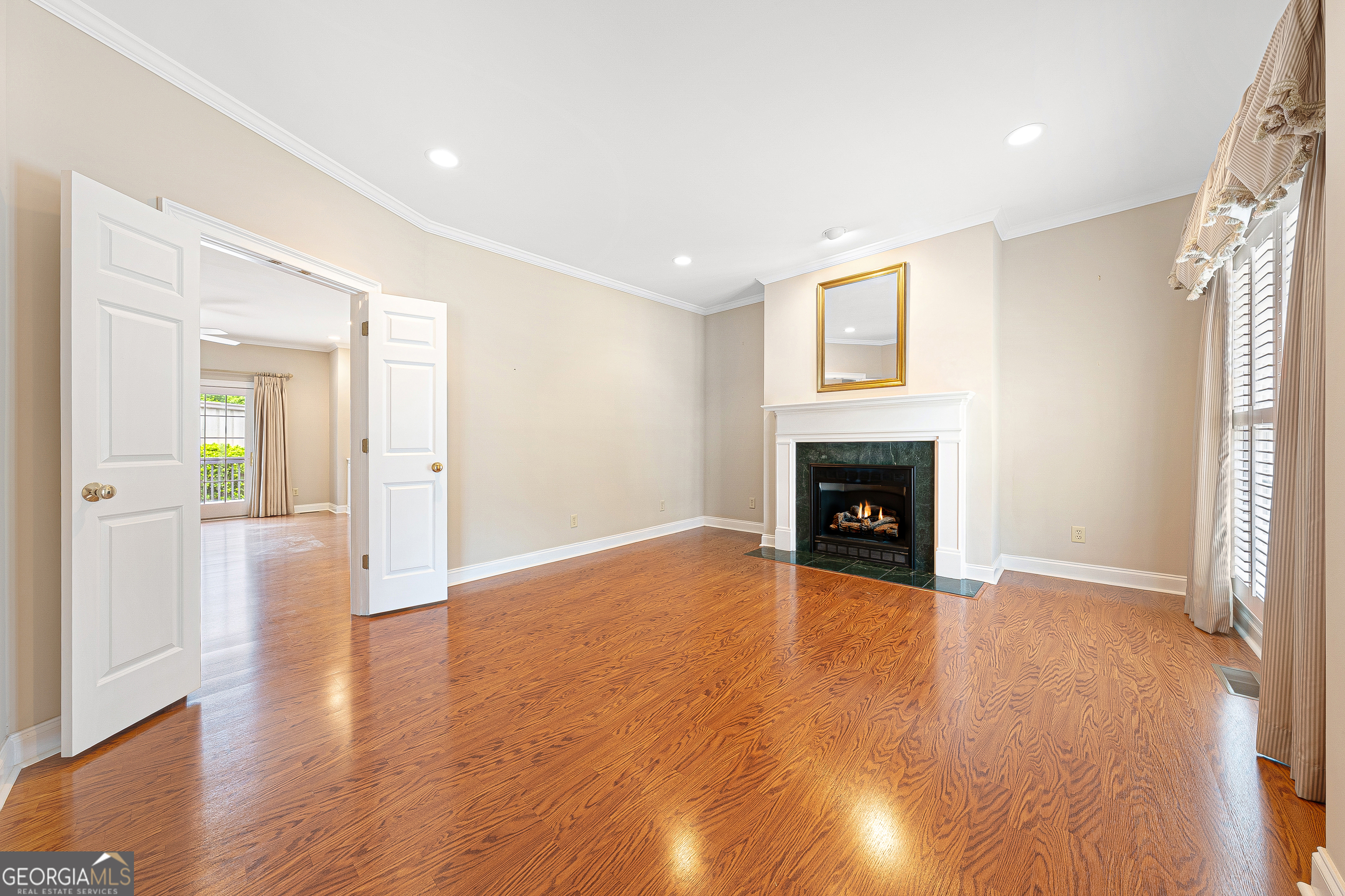 41 Somerset Court Hartwell GA 30643