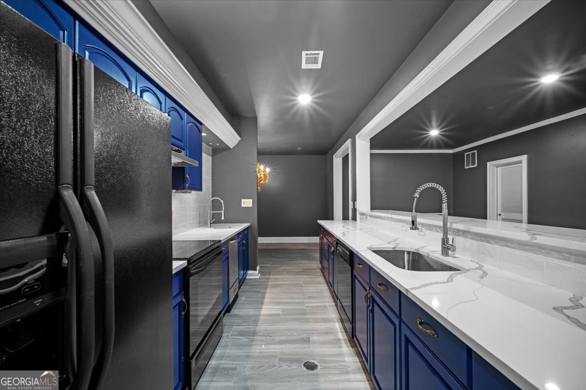 1670 Riverside Road Roswell GA 30076