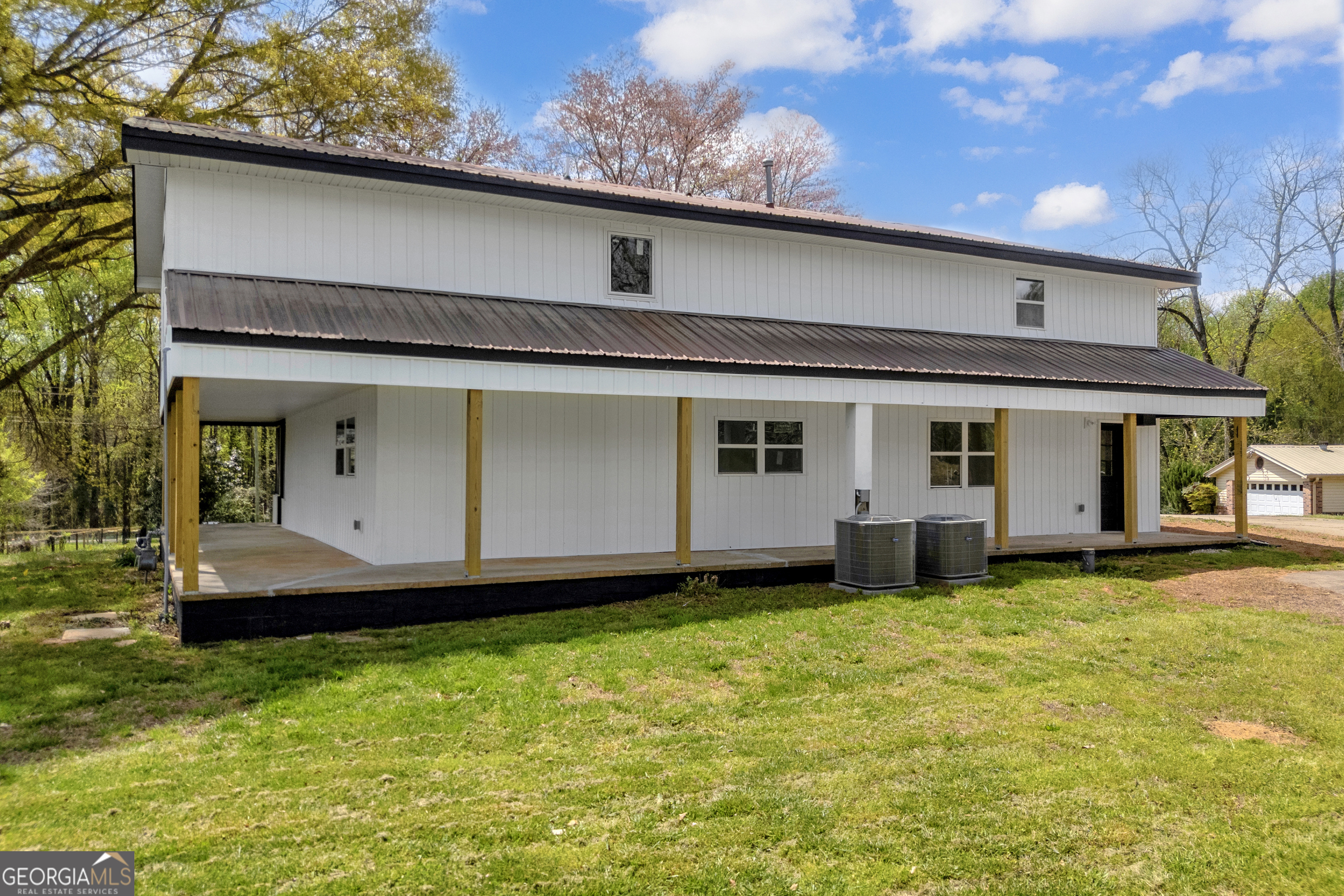 8606 Holly Springs Road Maysville GA 30558