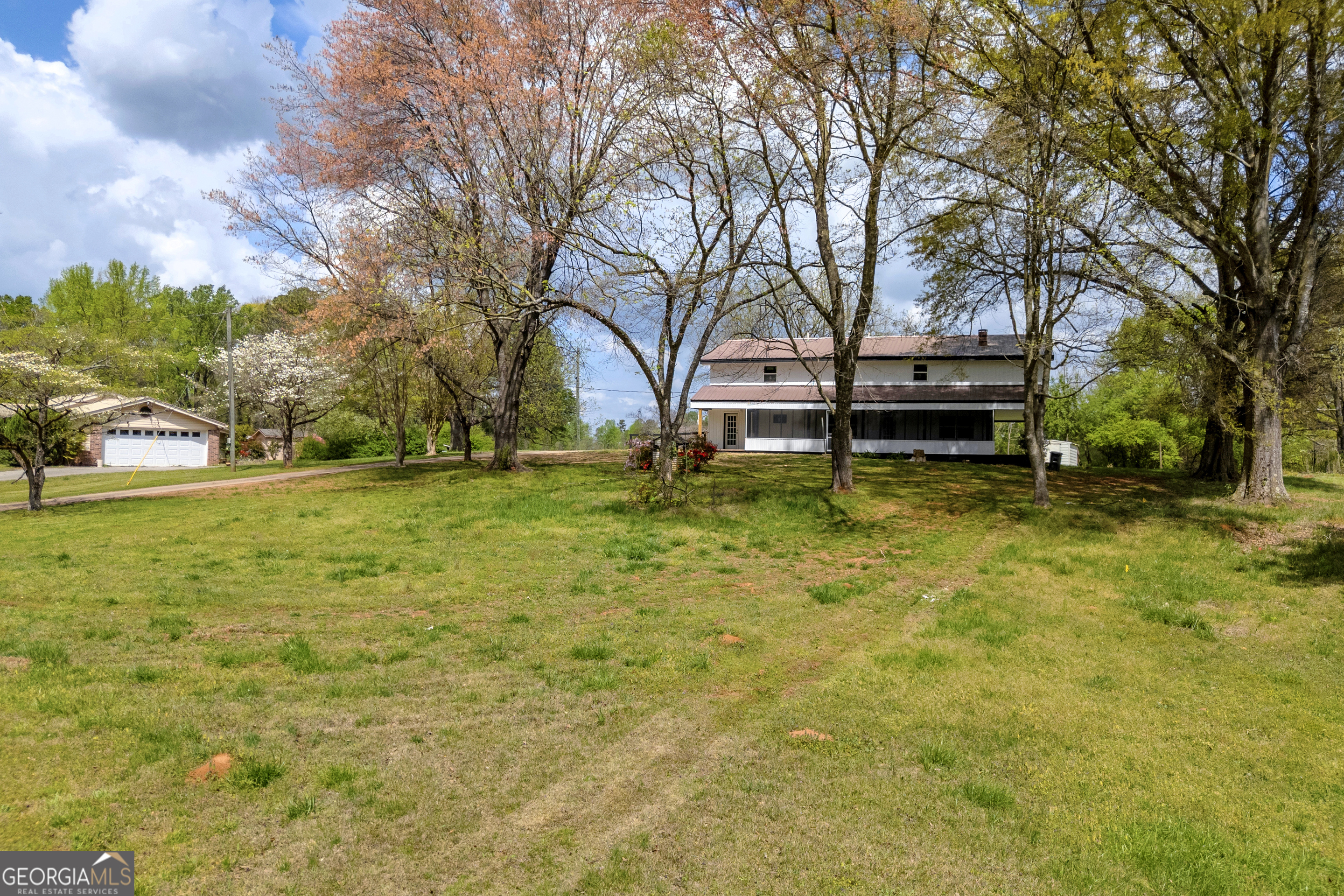 8606 Holly Springs Road Maysville GA 30558