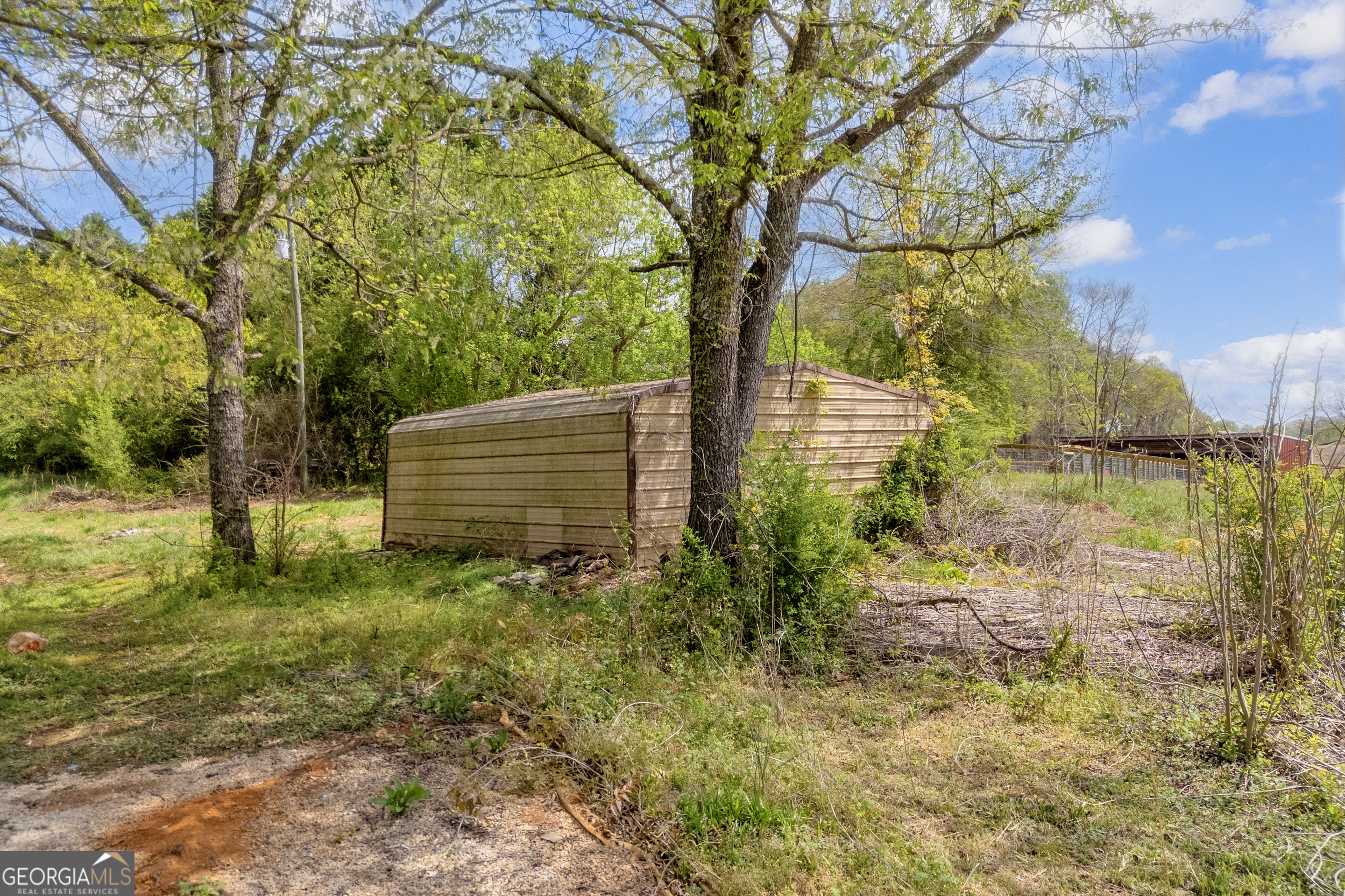 8606 Holly Springs Road Maysville GA 30558