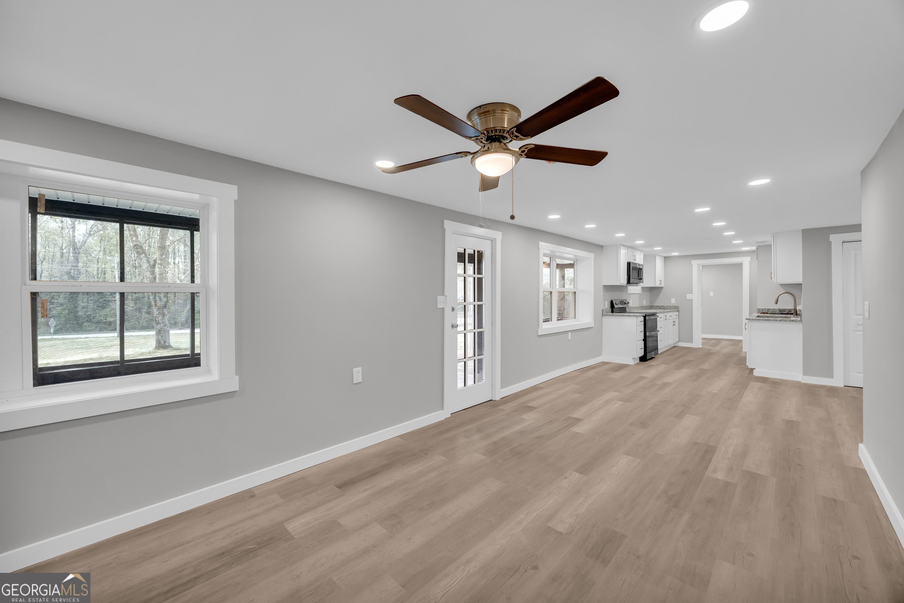 8606 Holly Springs Road Maysville GA 30558