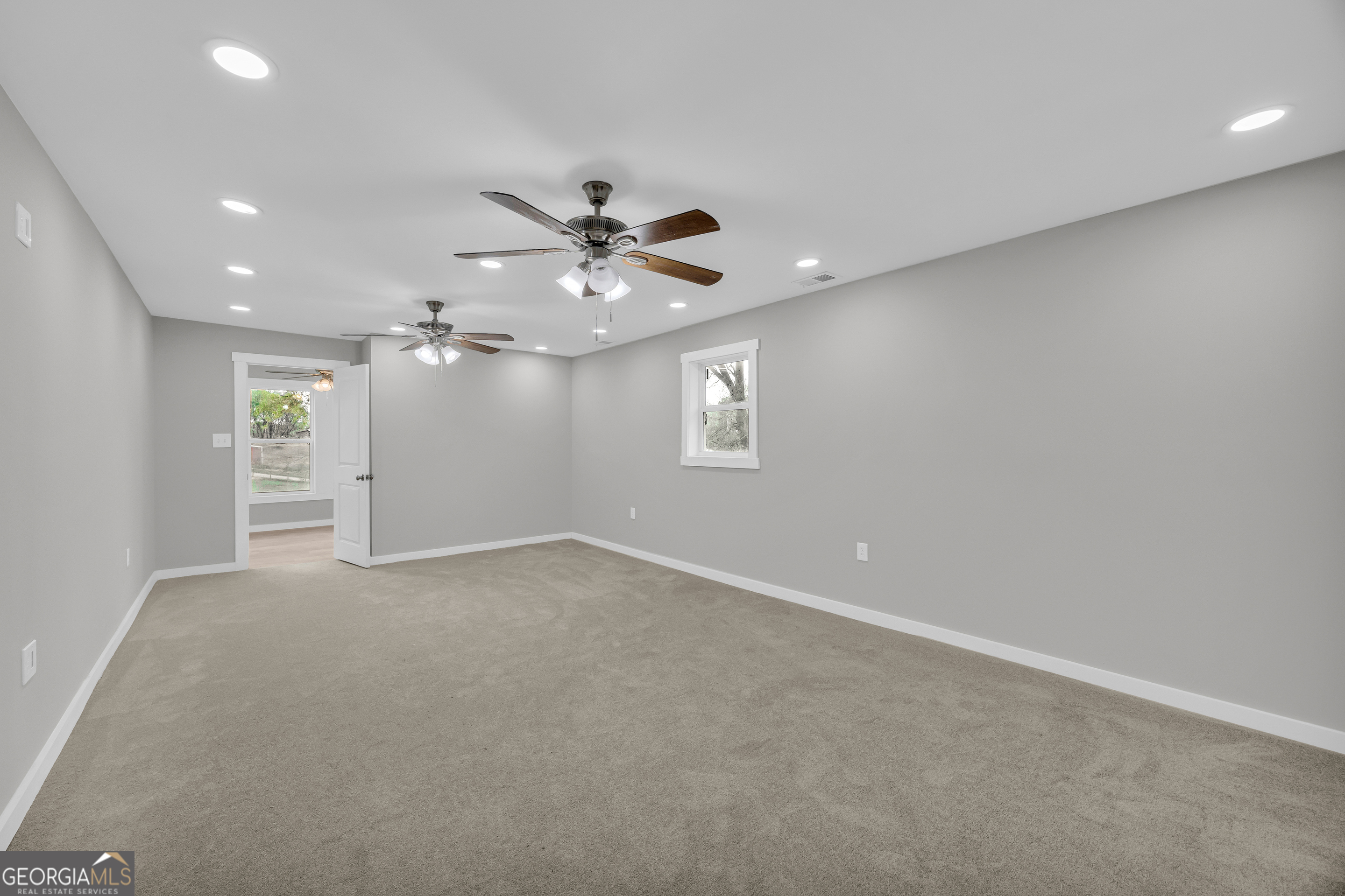 8606 Holly Springs Road Maysville GA 30558