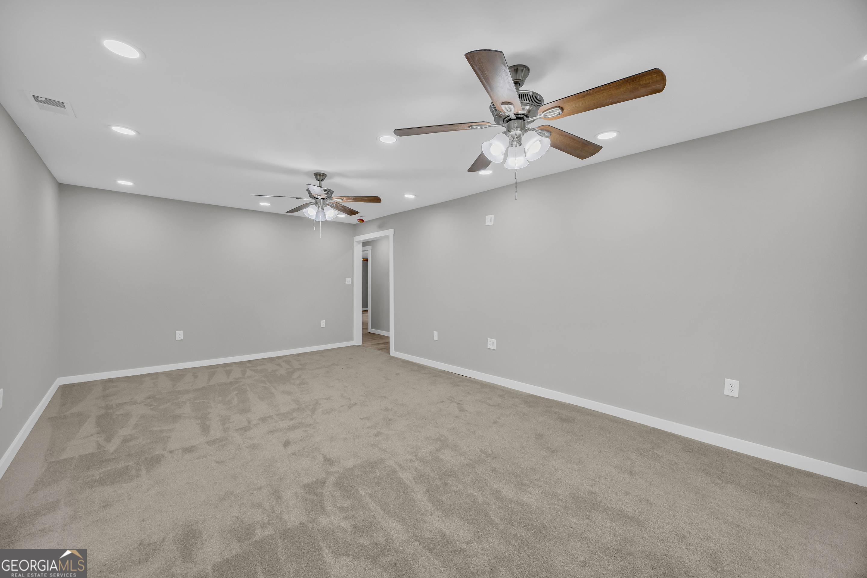 8606 Holly Springs Road Maysville GA 30558