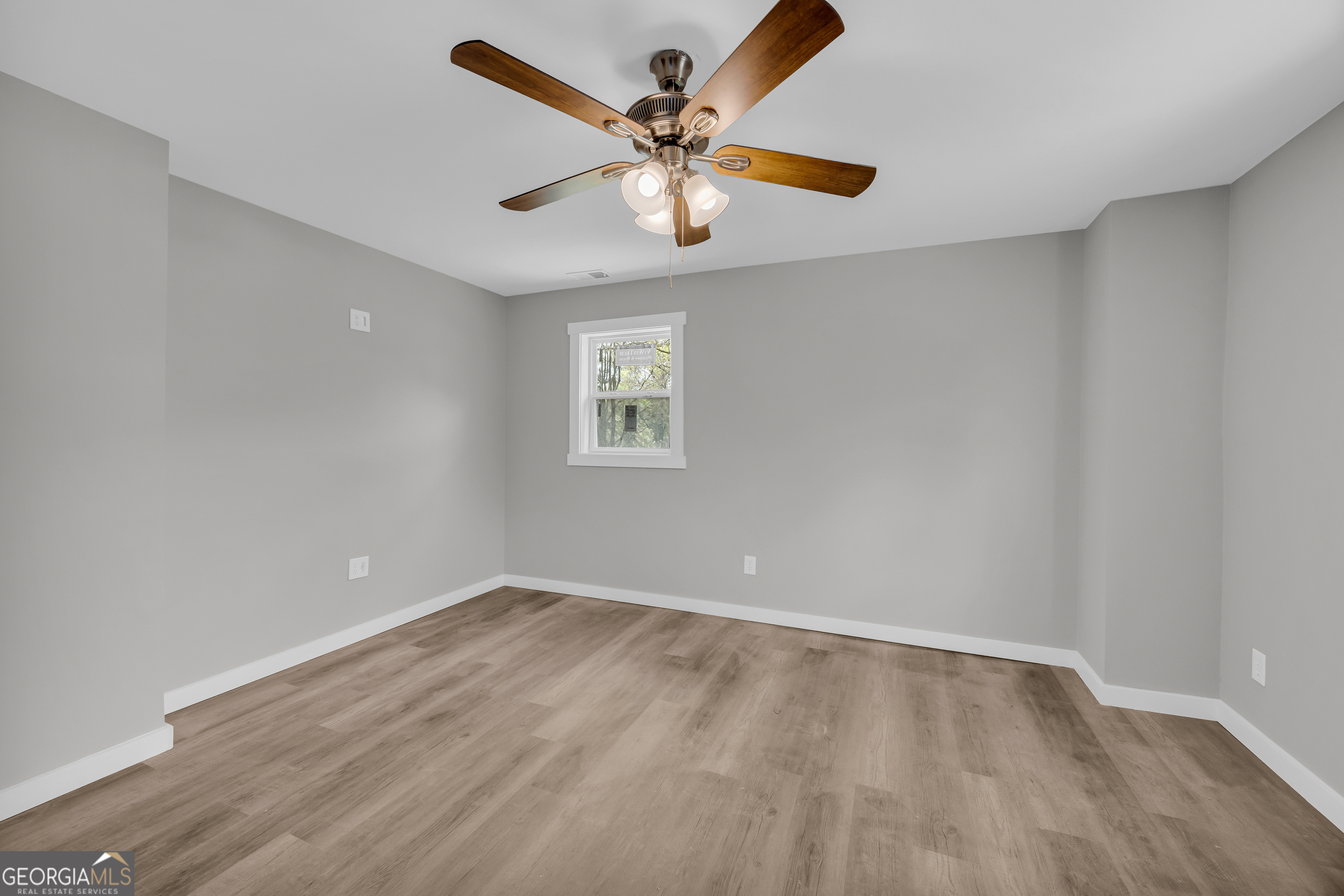 8606 Holly Springs Road Maysville GA 30558