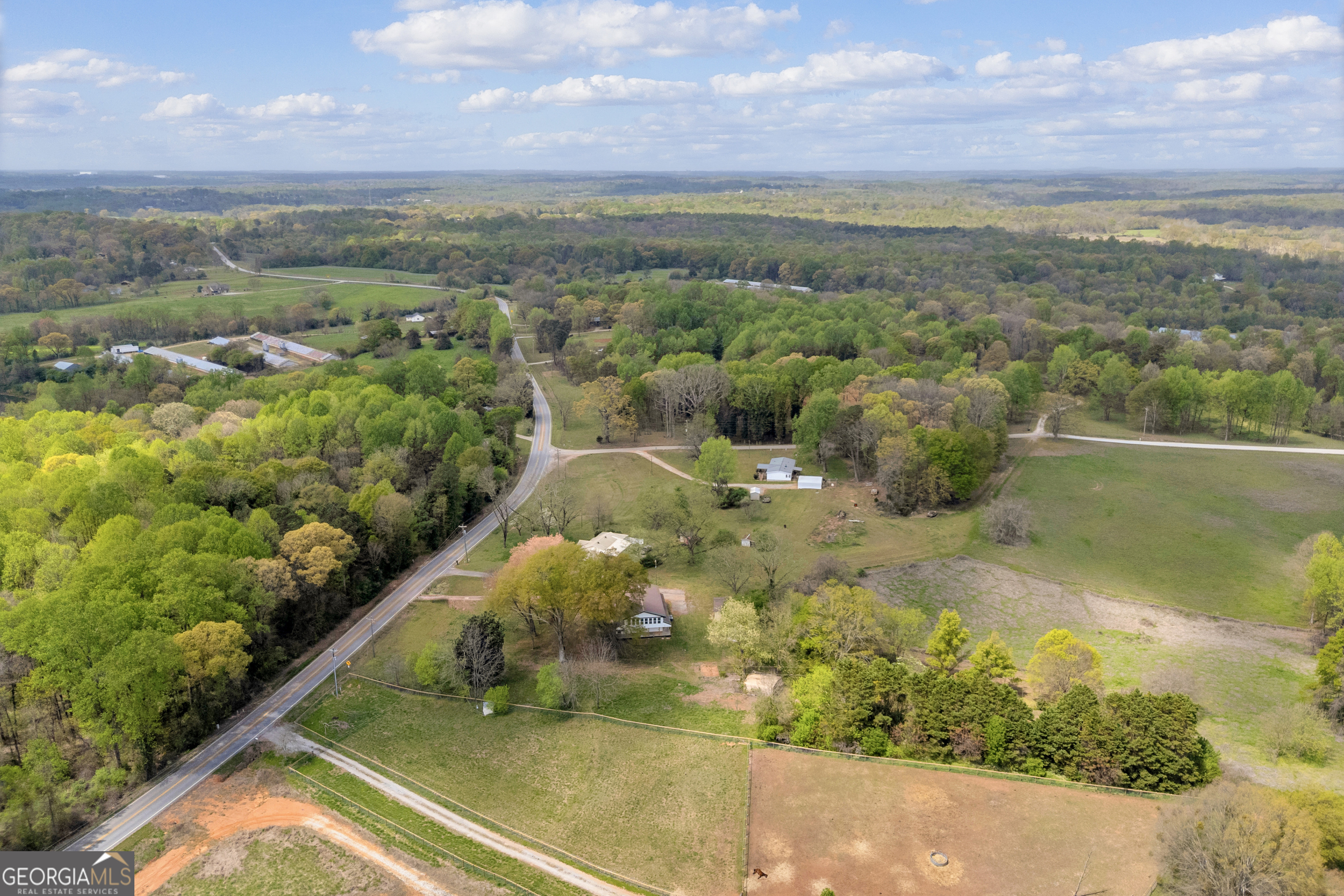8606 Holly Springs Road Maysville GA 30558
