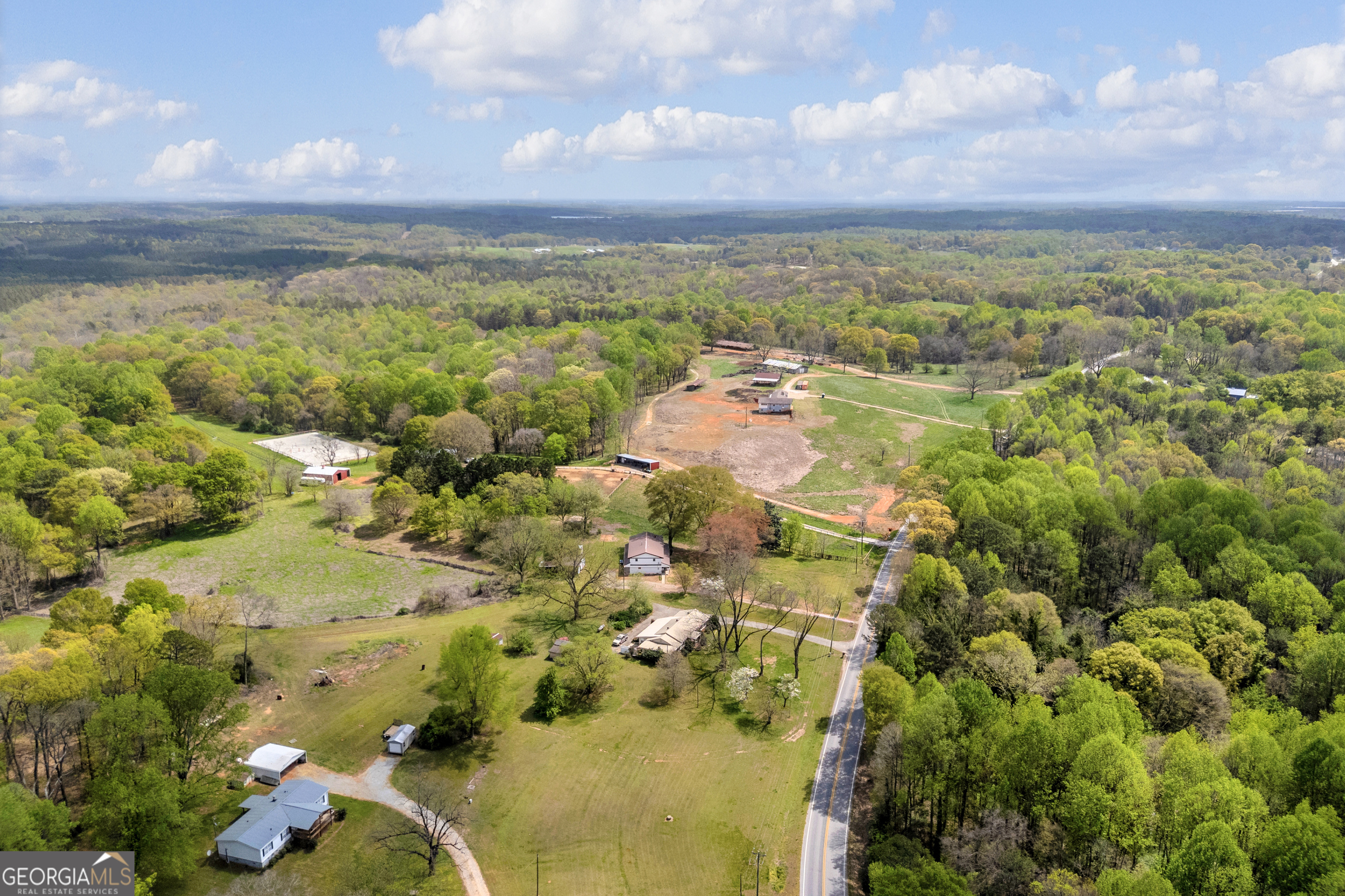 8606 Holly Springs Road Maysville GA 30558