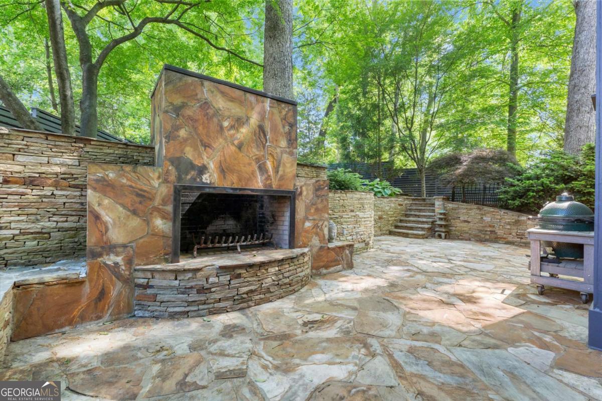 365 Brentwood Terrace NE Atlanta GA 30305