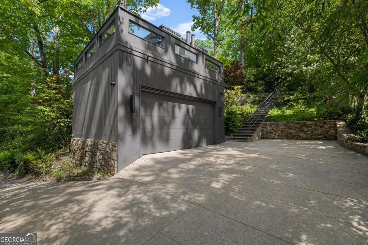 365 Brentwood Terrace NE Atlanta GA 30305