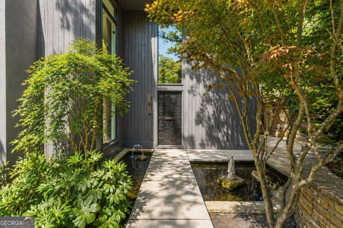 365 Brentwood Terrace NE Atlanta GA 30305