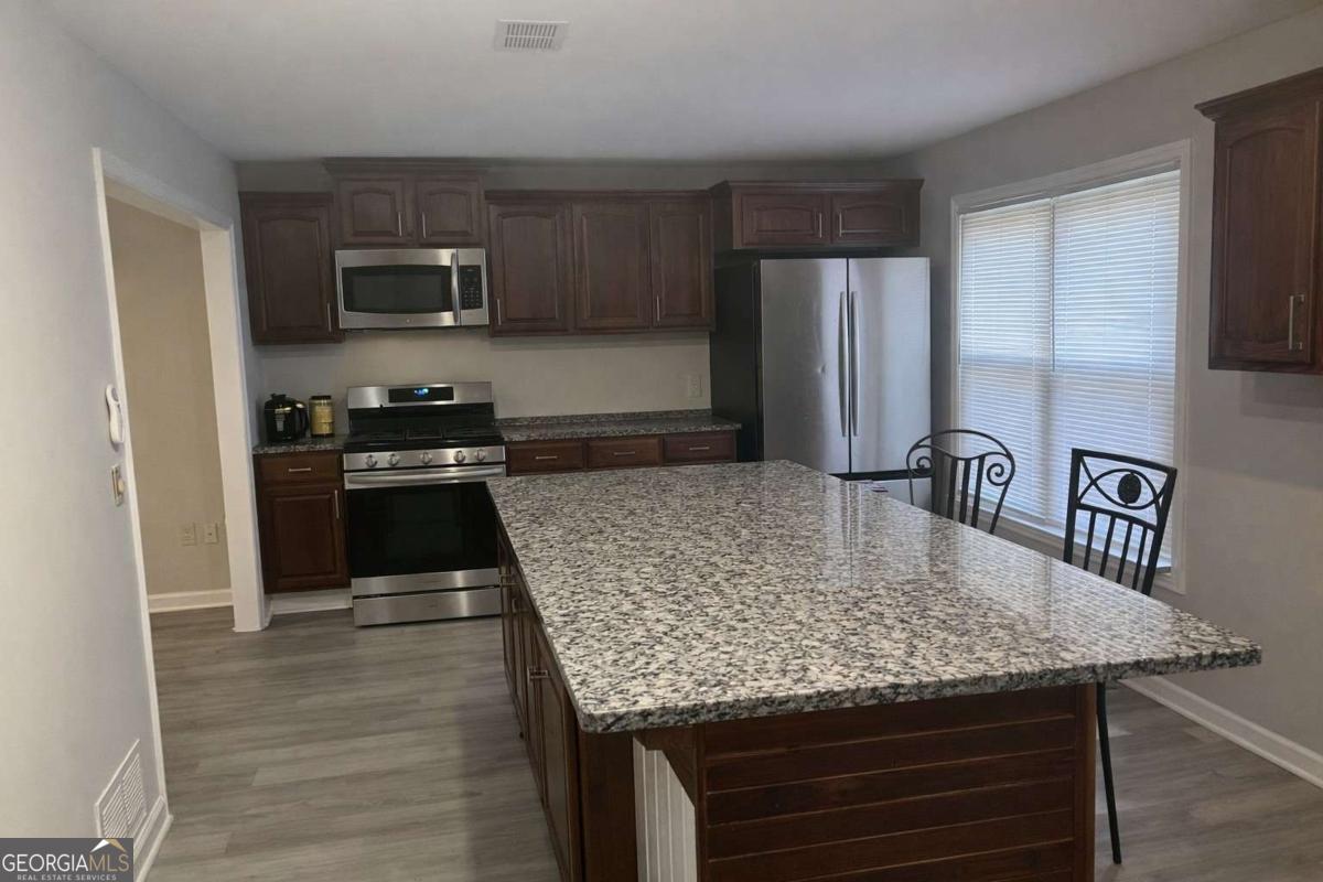 3215 Pond Ridge Trail Snellville GA 30078