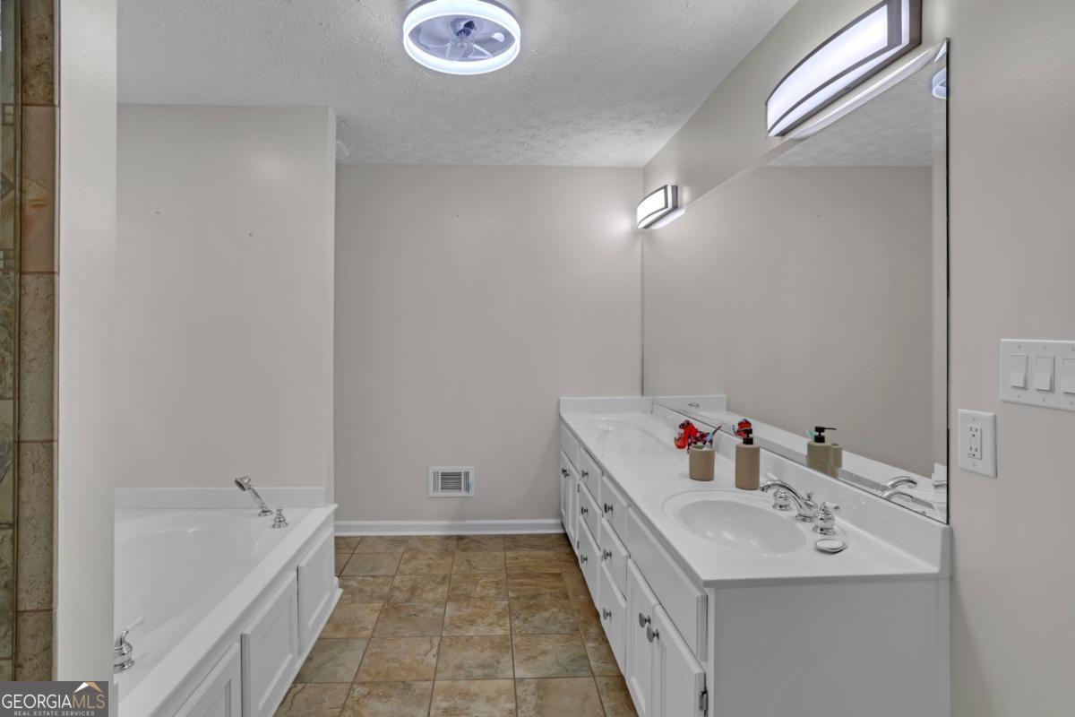 2660 Sandy Creek Circle Loganville GA 30052