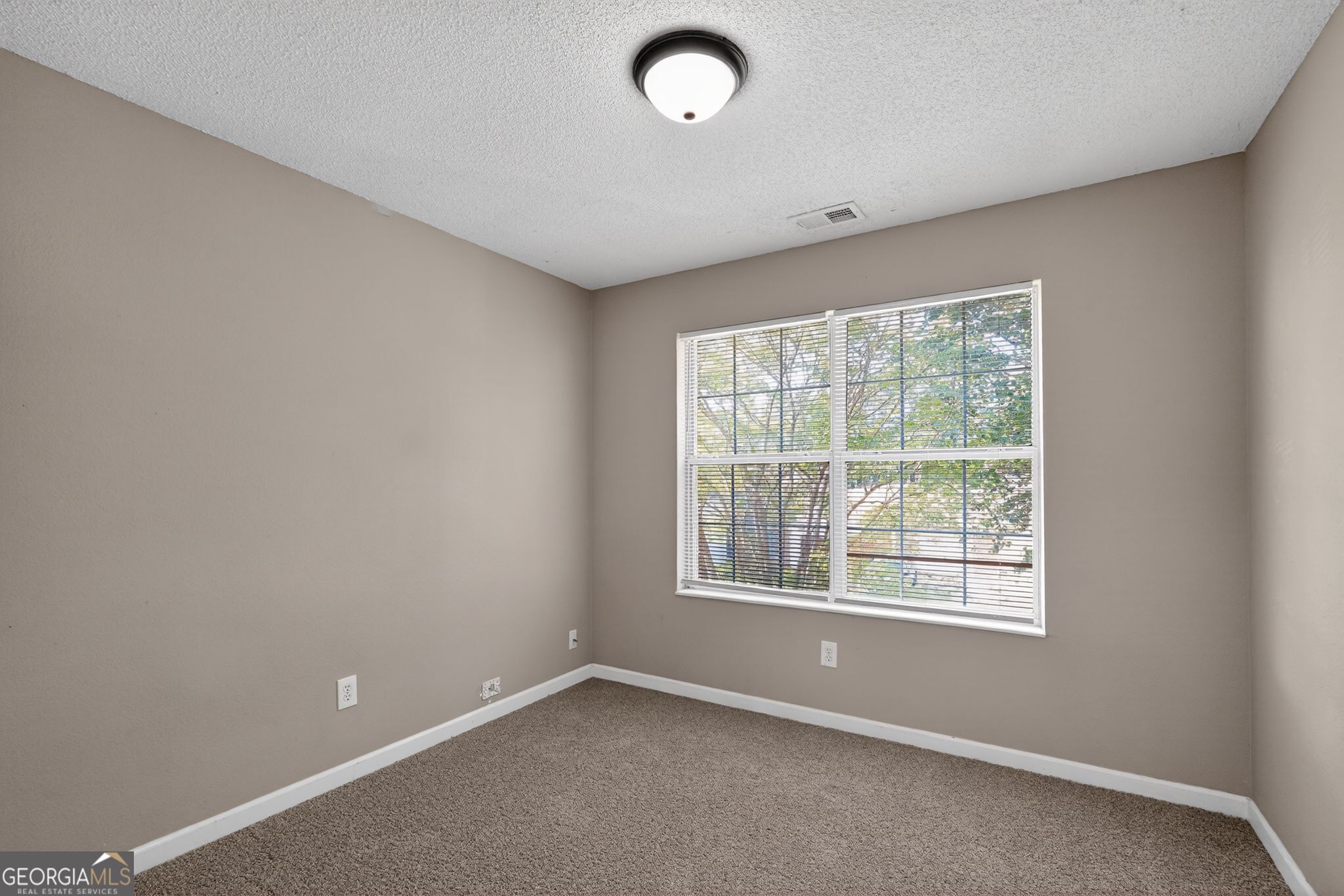 6343 Klondike River Road Lithonia GA 30038
