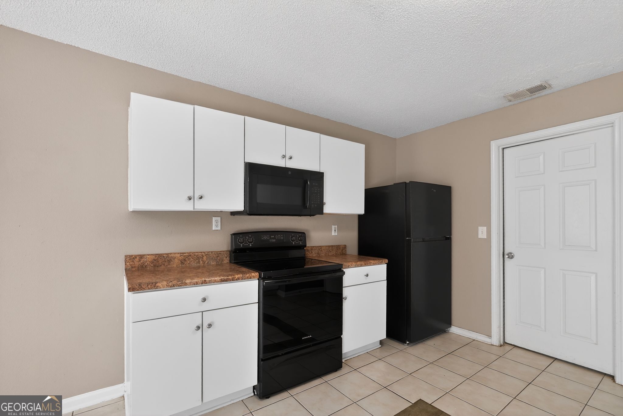 6343 Klondike River Road Lithonia GA 30038