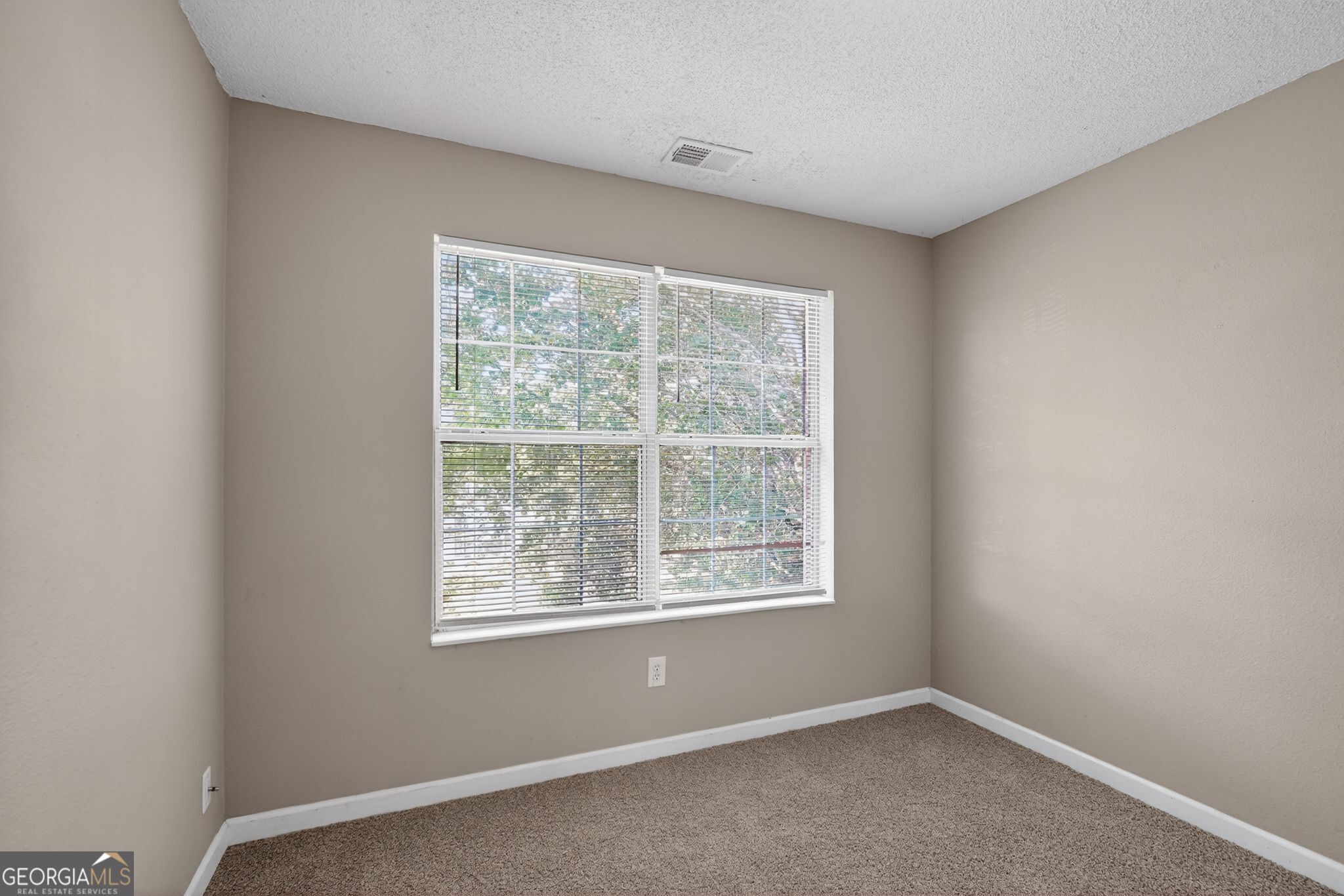 6343 Klondike River Road Lithonia GA 30038