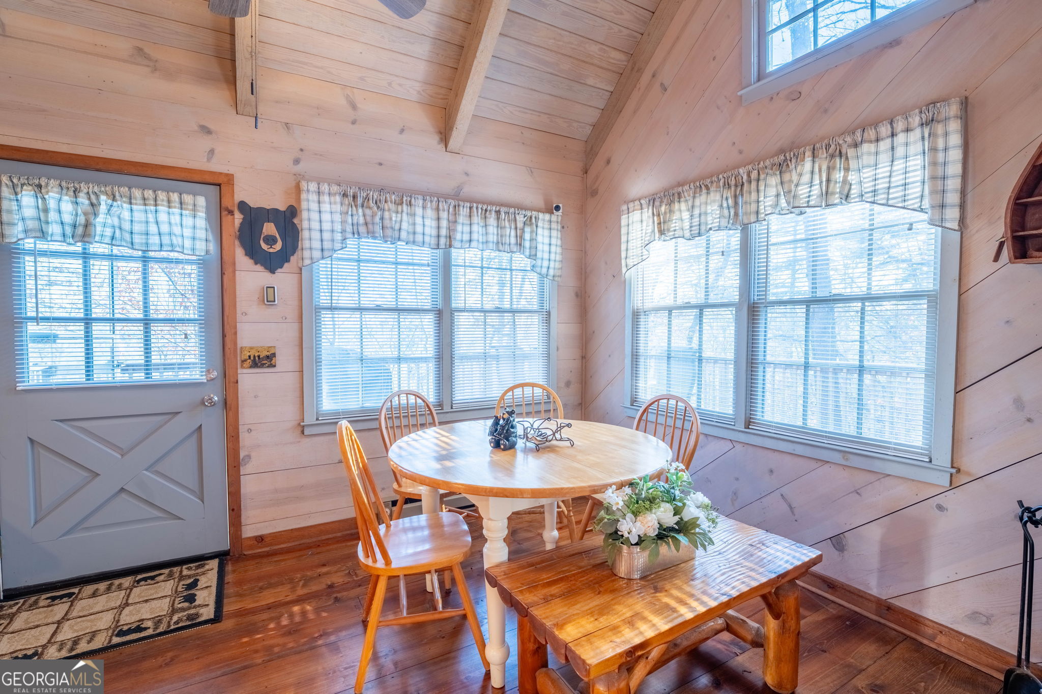 220 Mcconnell Court Helen GA 30545