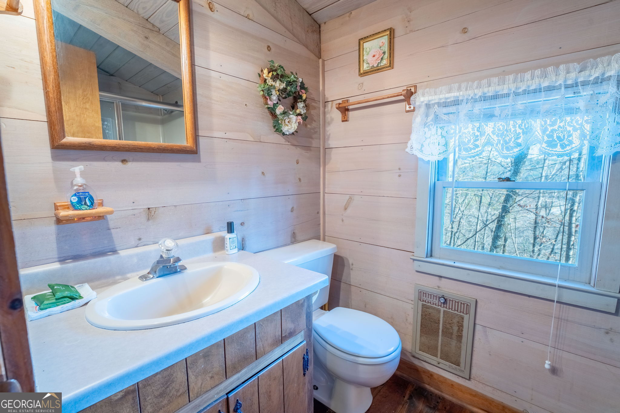 220 Mcconnell Court Helen GA 30545