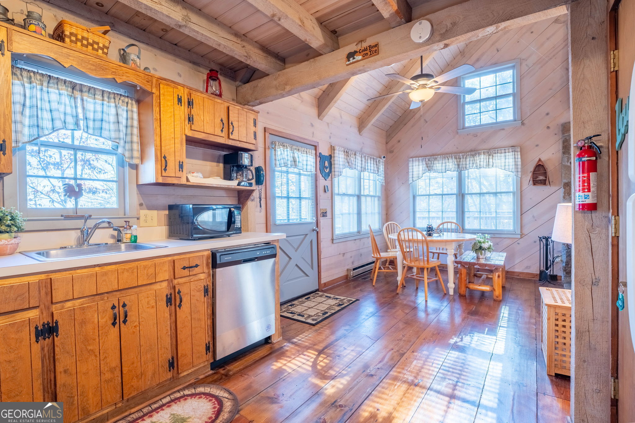 220 Mcconnell Court Helen GA 30545