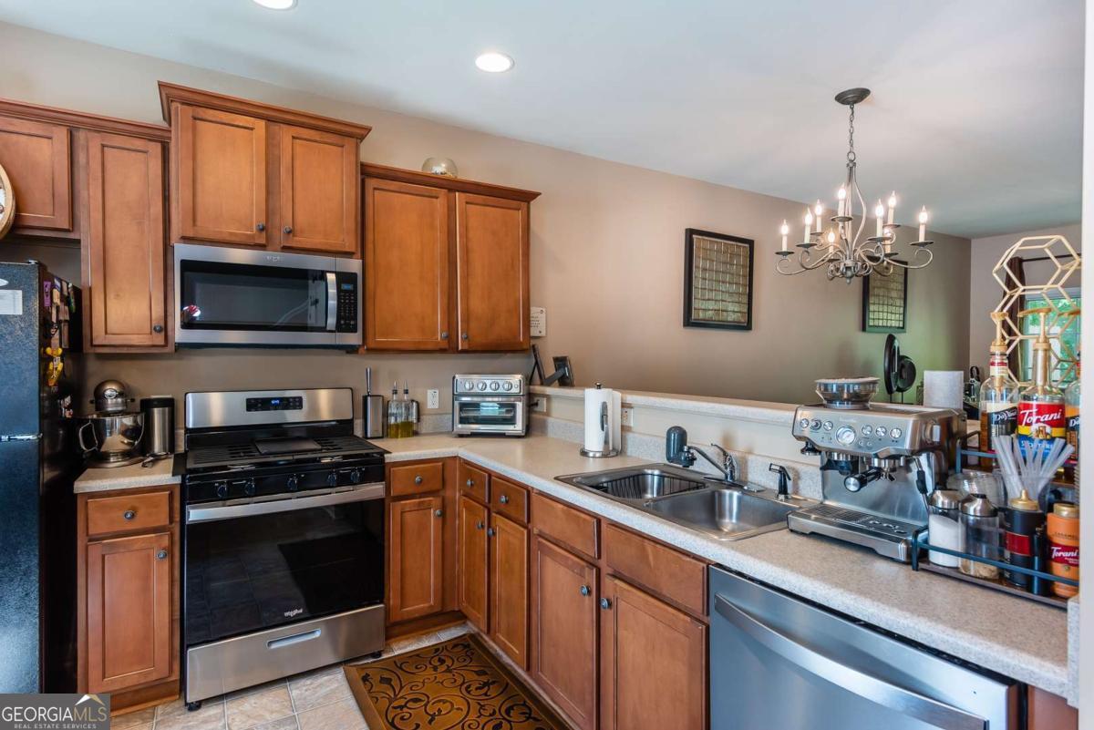 2799 Keystone Avenue Lithonia GA 30058