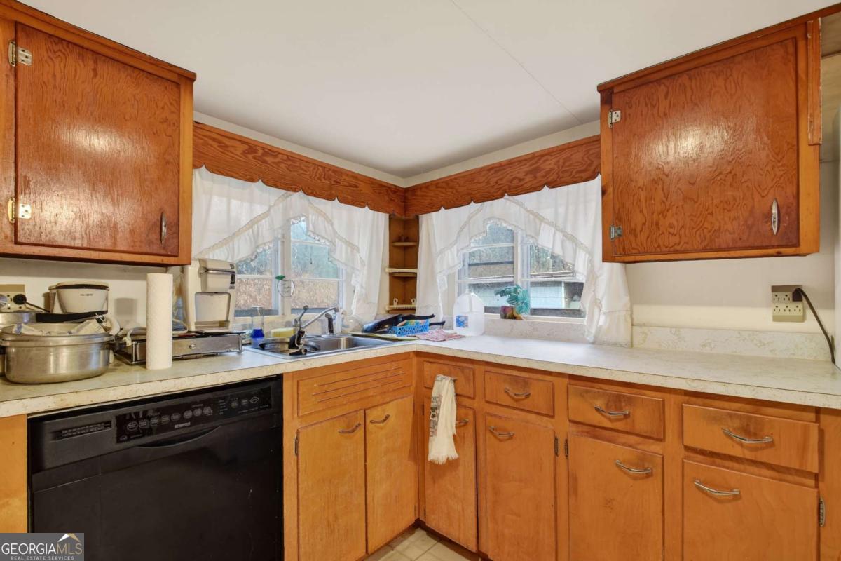 6 Old Aska Curve Blue Ridge GA 30513