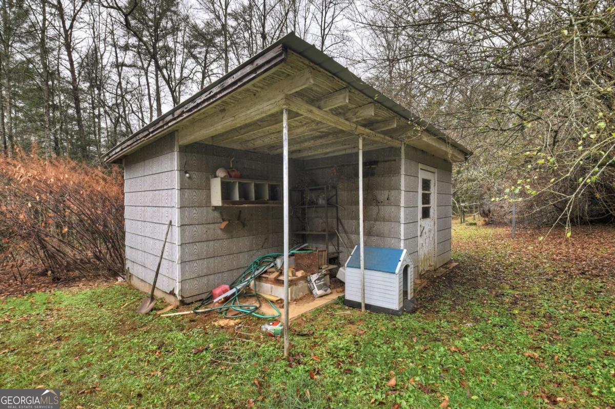 6 Old Aska Curve Blue Ridge GA 30513