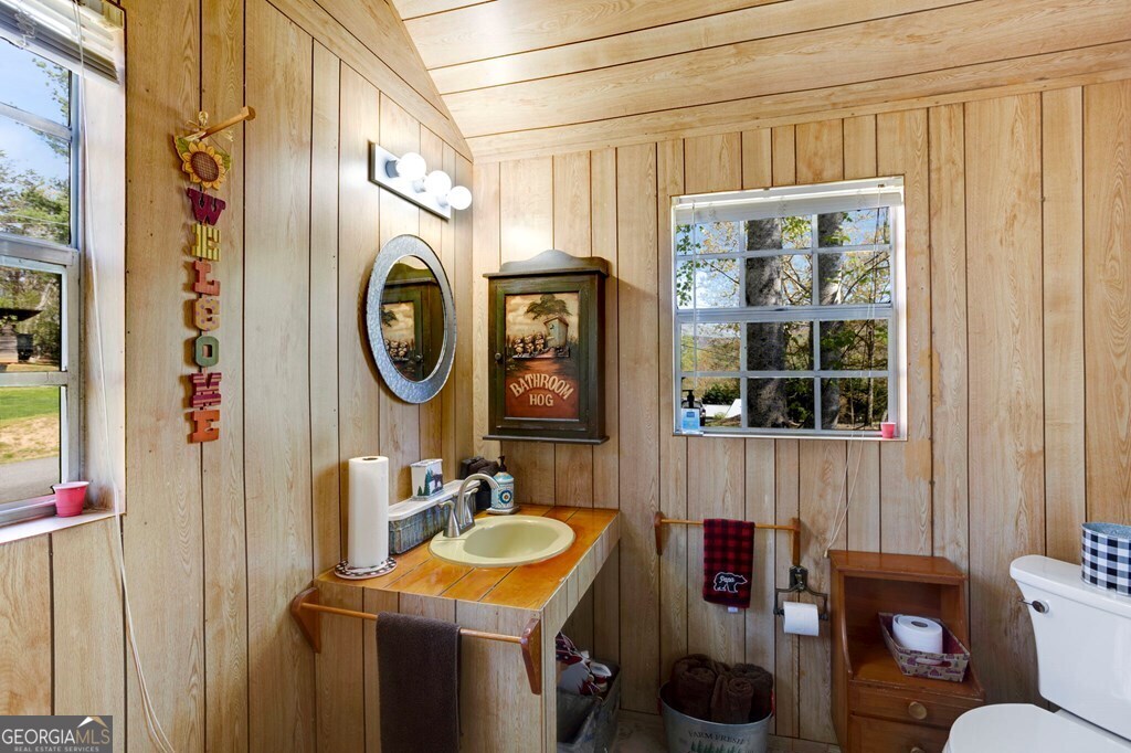 329 Ed King Road Blairsville GA 30512