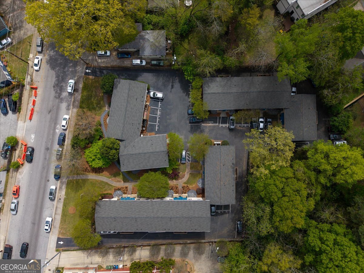 2023 Oakview Road SE Atlanta GA 30317