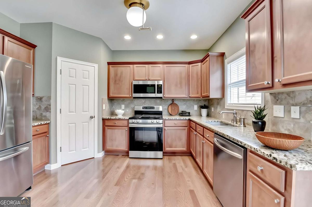 2712 Beynon Lane Suwanee GA 30024