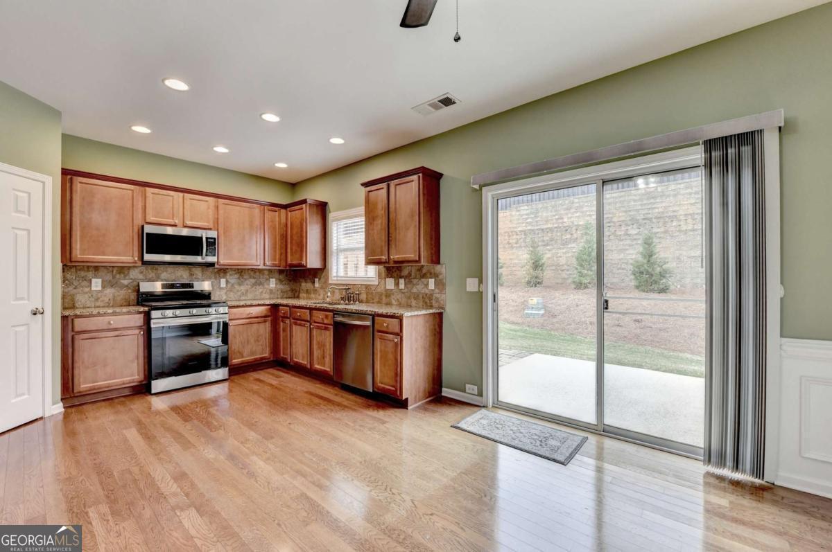 2712 Beynon Lane Suwanee GA 30024