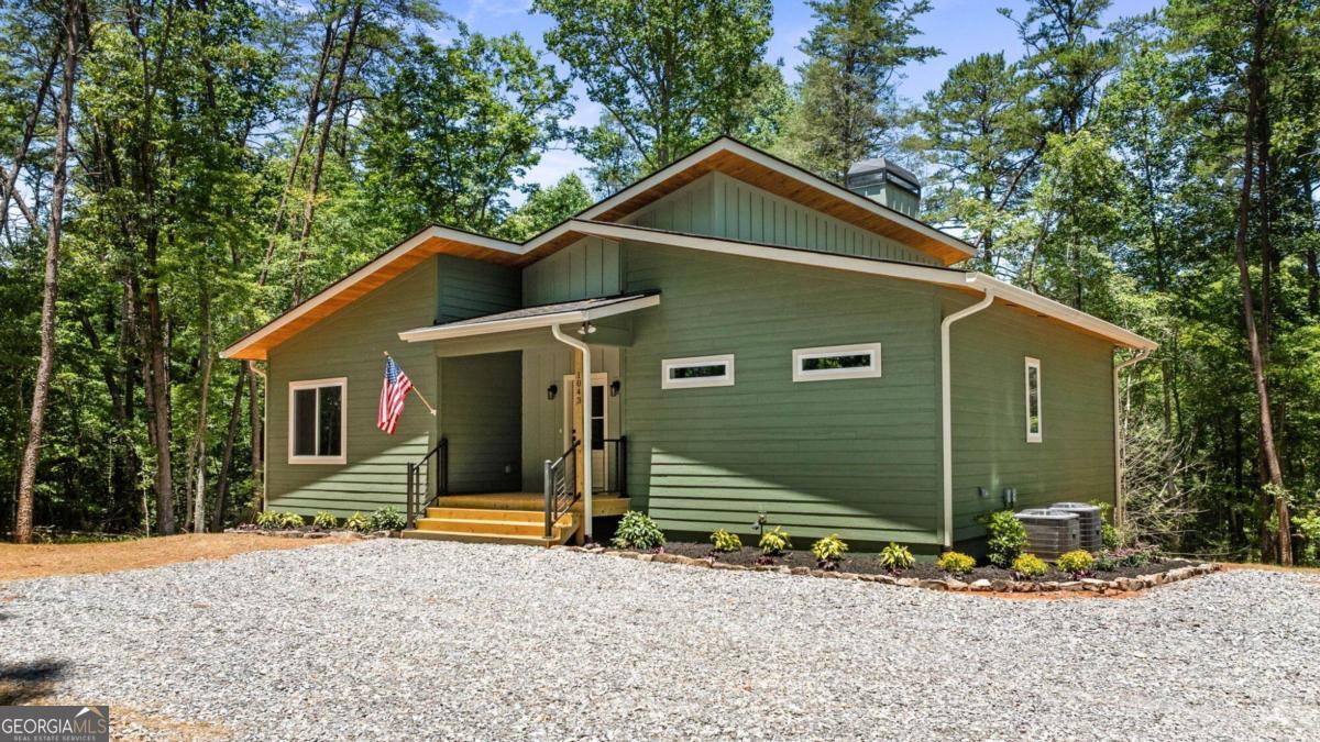 1043 Sunset Road Epworth GA 30541