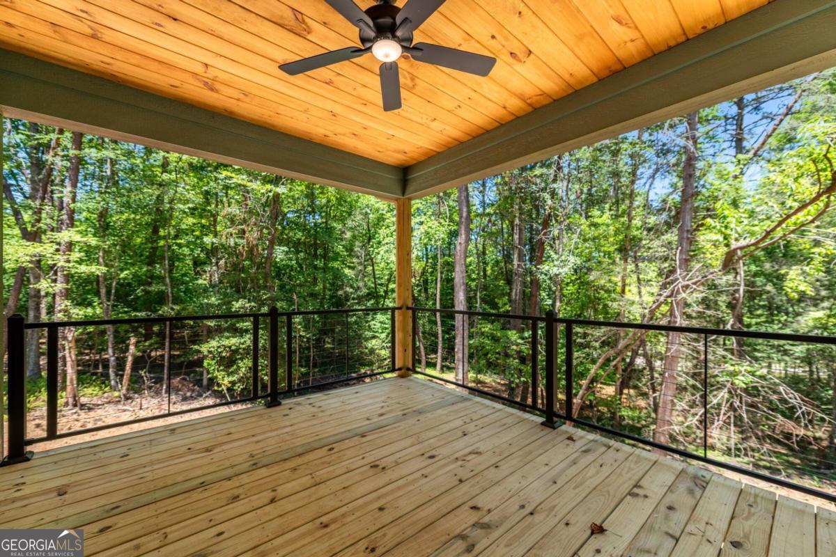 1043 Sunset Road Epworth GA 30541
