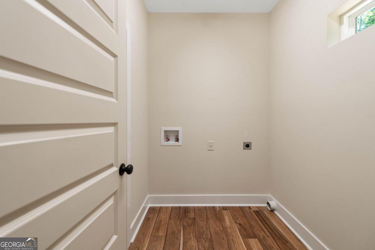 1043 Sunset Road Epworth GA 30541