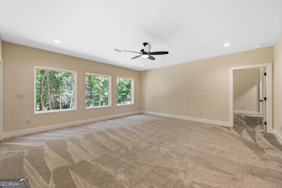 1043 Sunset Road Epworth GA 30541