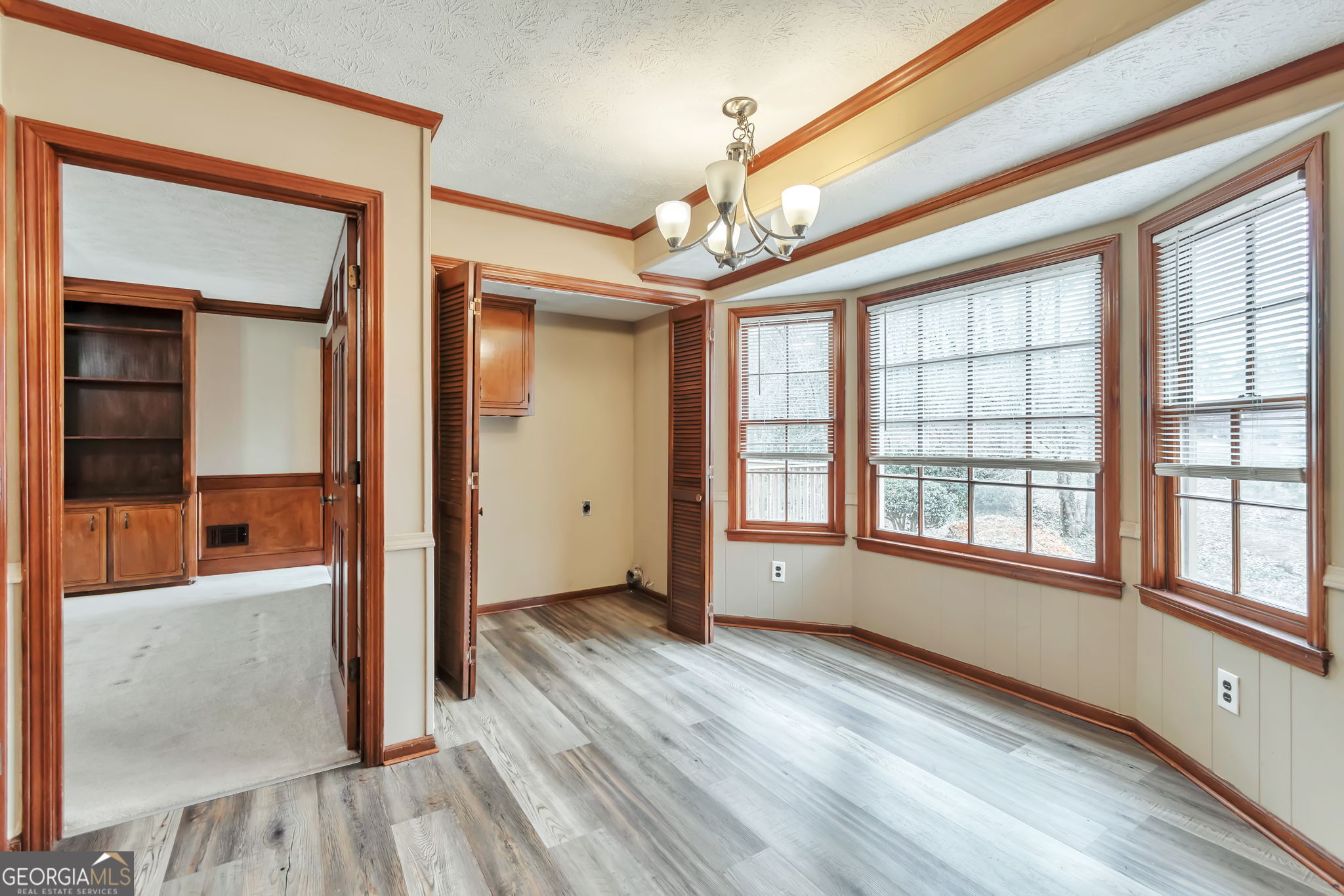 1306 Arlene Court SW Lilburn GA 30047