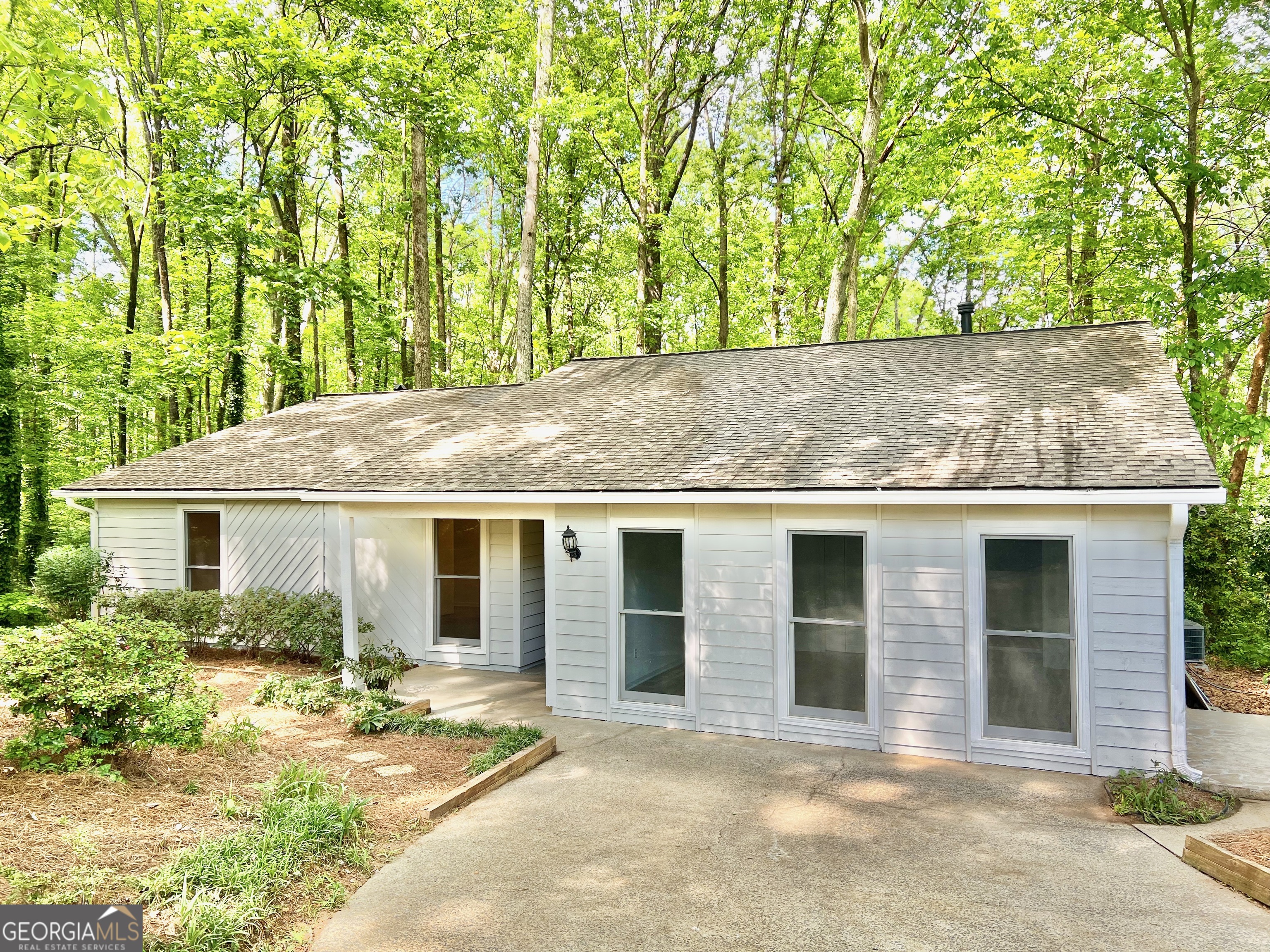 1523 Seafoam Court Marietta GA 30066