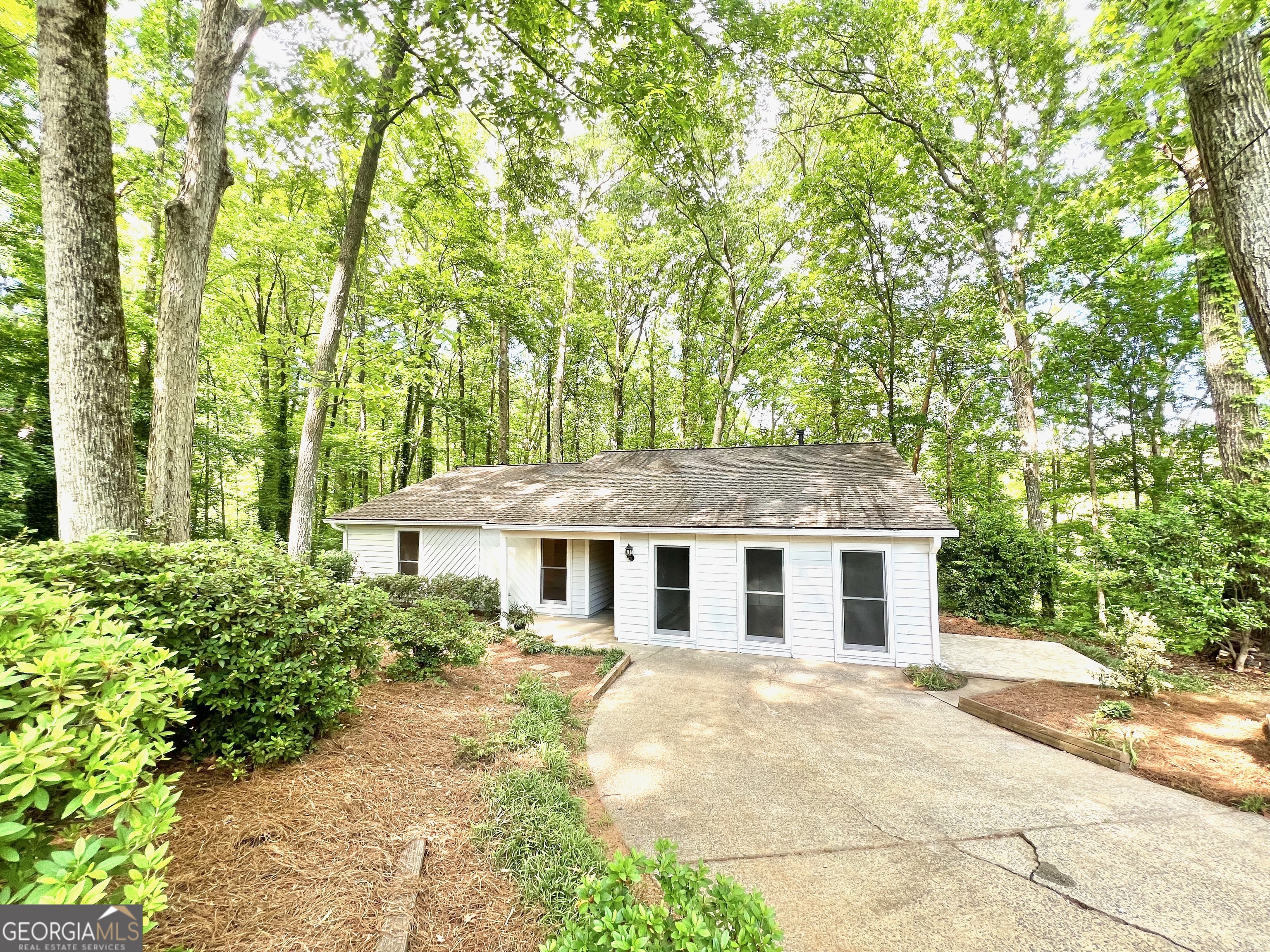 1523 Seafoam Court Marietta GA 30066