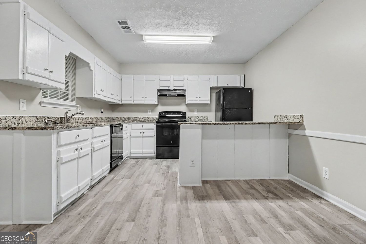 5487 Hall Circle Union City GA 30291