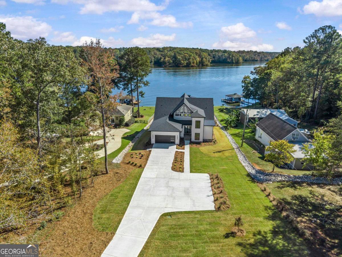 1089B Crooked Creek Eatonton GA 31024