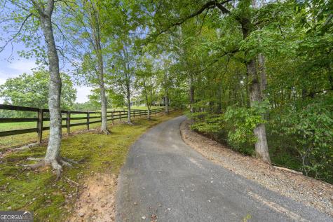2653 Ben T Huiet Highway Clarkesville GA 30523
