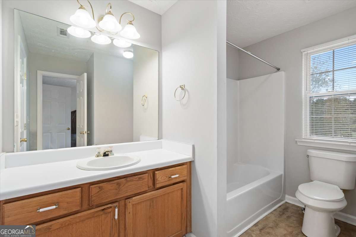 2628 Essex Court Conyers GA 30013