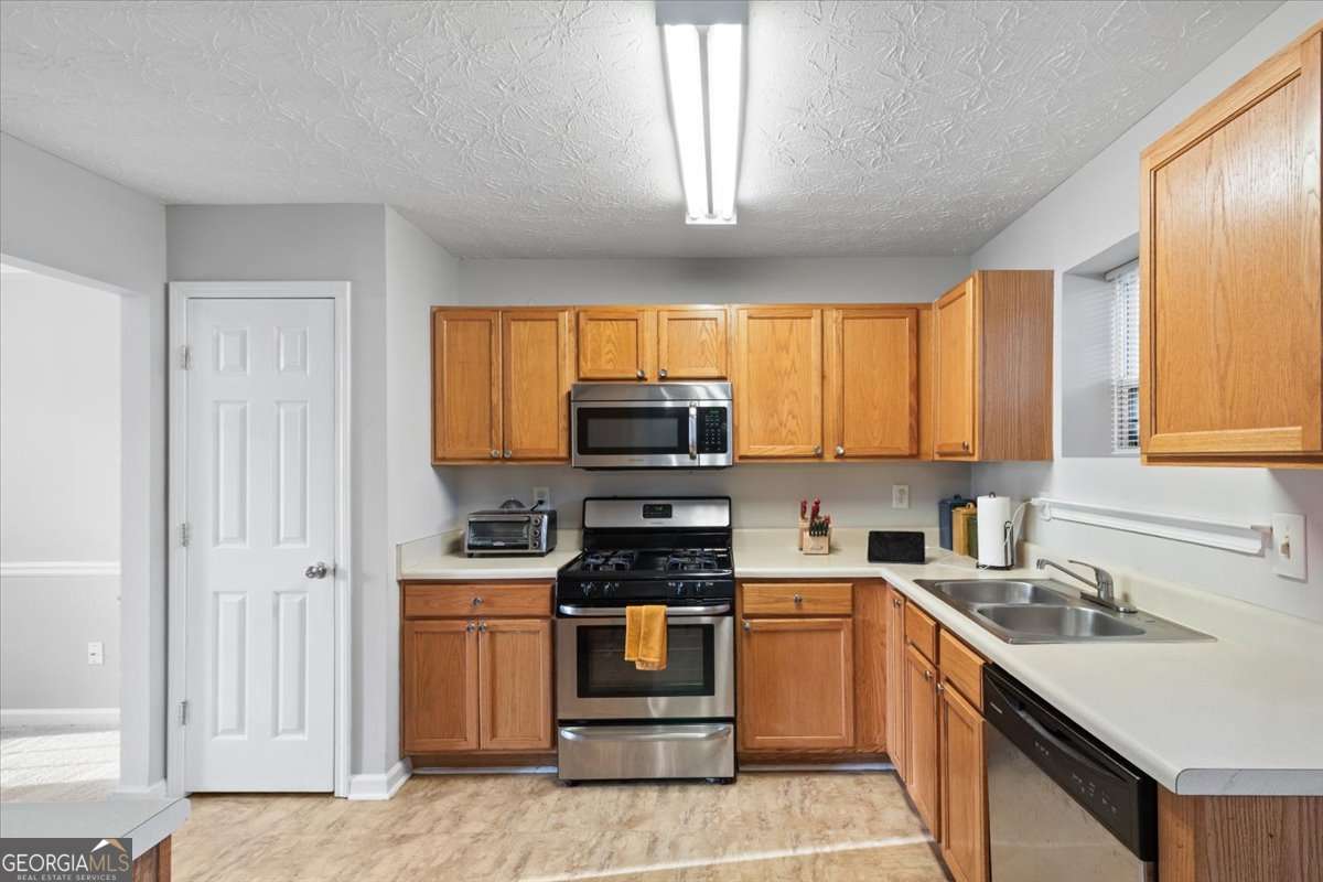 2628 Essex Court Conyers GA 30013